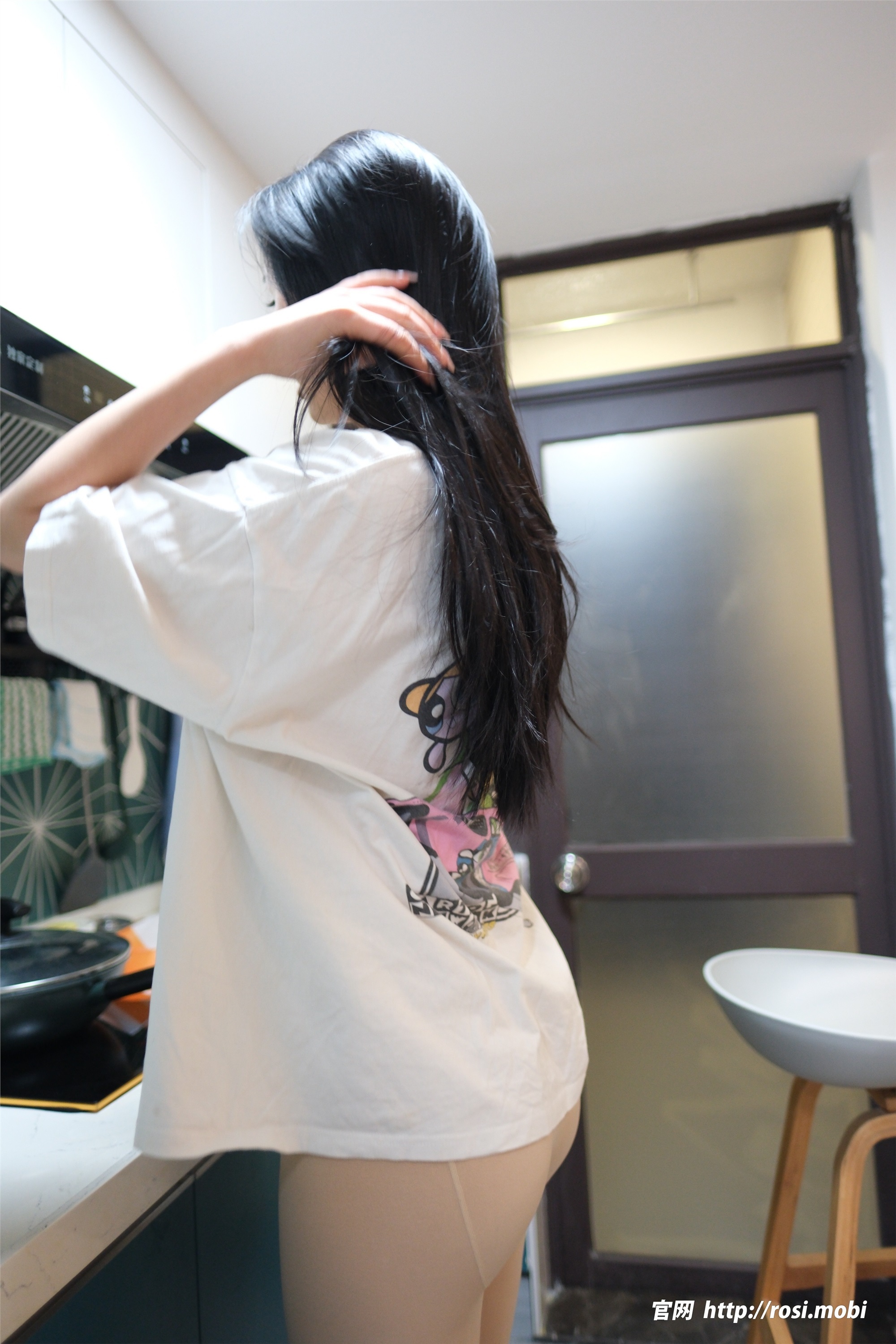 ROSI写真 2025.02.05 NO.4811